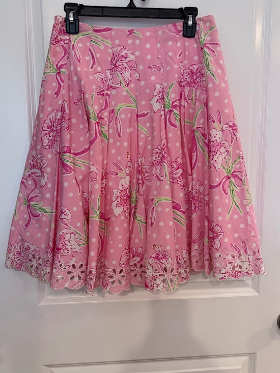 Lilly Pulitzer Dresses & Skirts - Lily Pulitzer polka dot lily Pink pleated A-line skirt scallop hem Size 4